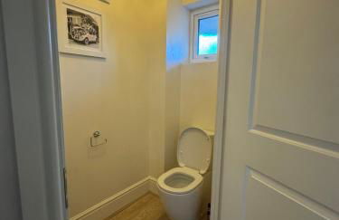 Large 3 Bed Home - Coop Live -Free parking - Foto 27