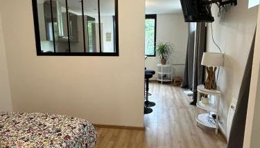 Studio CF Cosy Proche Gare, Centre Ville et Toutes Commodites - Foto 4