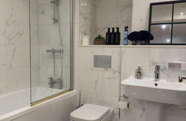 1 bed home away from home - Photo 10