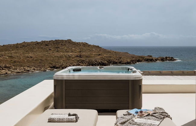 Casa Del Mar Mykonos Seaside Resort - Photo 29