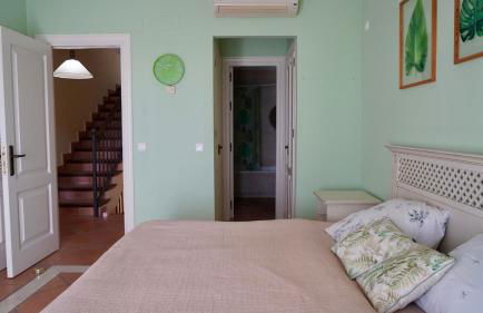 Chalet Adosado for Rent in Sotogrande - Foto 30