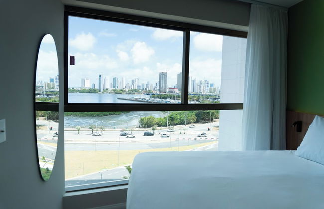 Roomo Transamerica Recife Parque do Cais - Photo 10