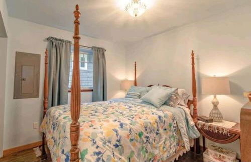 Alki Beach Cottage, NEW, 2 bedrooms, 2 bathrooms, near beach, AC, WD, Parking - Foto 21