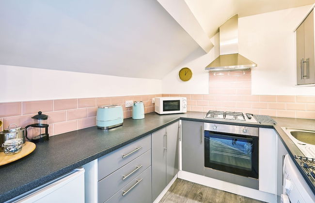 Host Stay North Parade Apartment - Photo 15