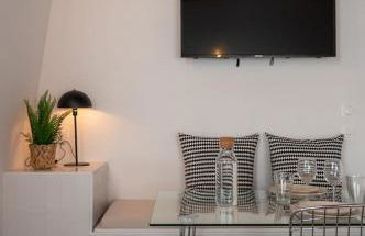 Studio équipé côté cour, parking gratuit - Foto 17