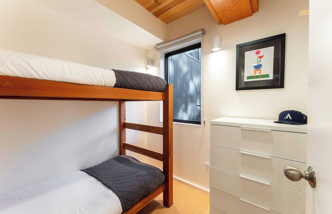 Trapper by Avantstay A+ Interior Design w/ Sauna - Photo 26