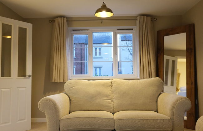 Bicester Villa - 6 Bed - Sleeps 14 - Foto 13