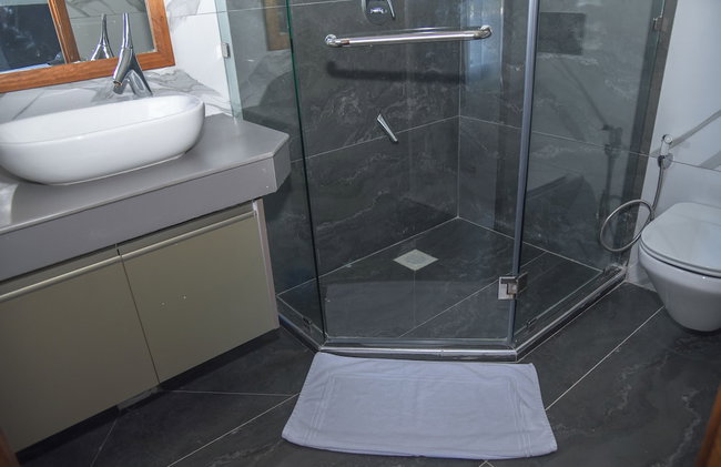 Mira Heights Suite & Conferencing - Photo 19
