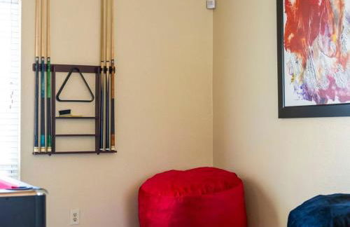 6 Beds 3 Baths Pool BBQ Near the Strip - Foto 26