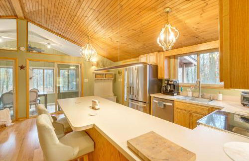 Hike and Golf! Family Home 15 Mi to Berkeley Springs - Foto 9