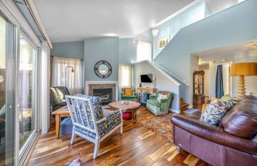 Succulents and Seashells - Coastal Paradise by Beach - Foto 20