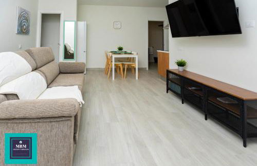 Mara 2 Playa del Burrero junto al mar, wifi gratis - Foto 6