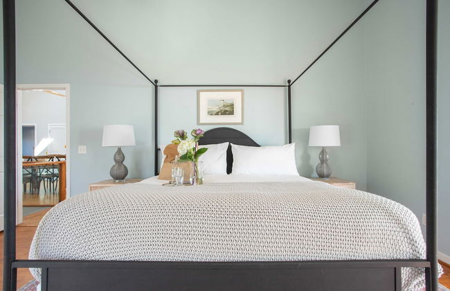 Lighthouse by Avantstay Beachfront View Home w/ Pool Table & Ping Pong - Foto 26