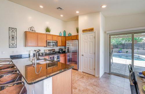 Backyard Oasis Updated San Tan Valley Escape - Foto 7