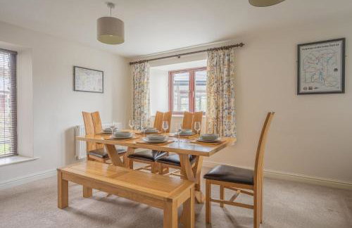 Meadow Barn, beautiful barn conversion in Duddon Valley, Lake District - Foto 7