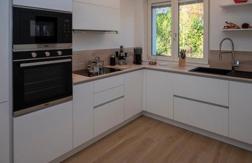 Italian Vacation Homes - Lakeview Heaven Retreat - Photo 10