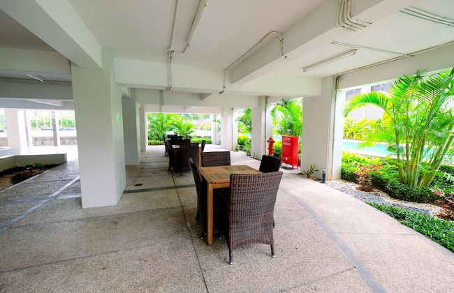 Best Price Studio Apartment at Capitol Park Residence - Photo 29