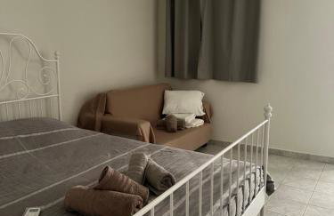 Davelis House - Photo 22