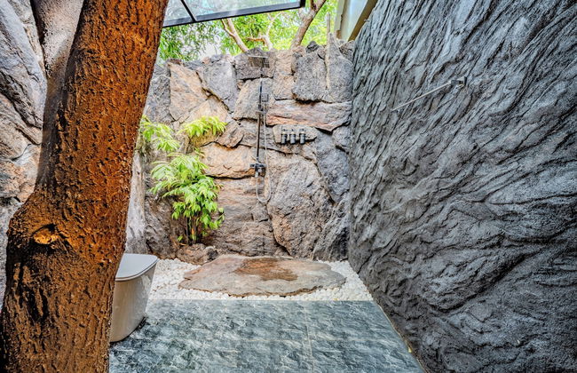 Woodland Sanctuary - Photo 18