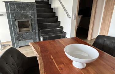 Wood&Stone - Modernes Haus in Seenähe am Tankumsee mit Terrasse, Outdoorküche, Kamin, Homeoffice Bereich & voll ausgestatteter Küche im Naherholungsgebiet - Foto 36