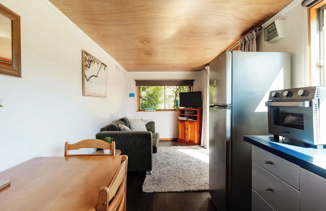 Golden Bay Holiday Park - Photo 8