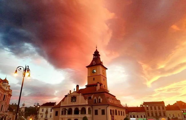 92 Residence - Photo 1