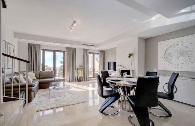 A Beautiful Modern Two Bedroom Villa - Foto 12