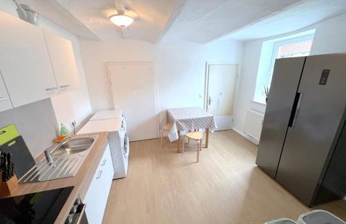I Apartment 14 Personen - Monteurzimmer - Ferienwohnung, Großköllnbach I - Foto 21