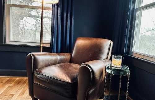 Stylish 3BR with Patio Walk to State Capitol - Foto 32