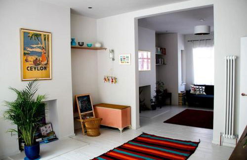 Large, modern, light, open plan designer house - Foto 6