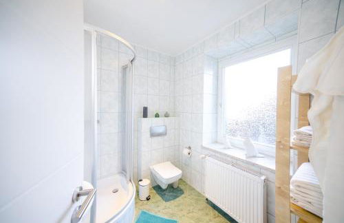 Ferienwohnung Jasmin - Gera Zentrum NEU renoviert - Foto 9