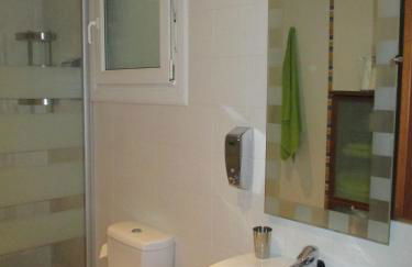 Apartamento "Los Prados I" wifi y parking - Foto 12