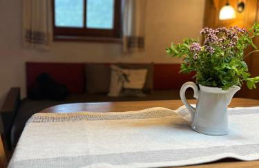 Huberhof, Mettenham - Photo 2