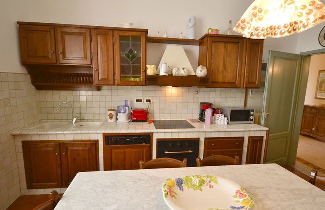 Belvilla by OYO Total Nisa - Photo 10