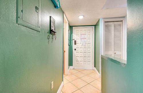 Steps to Sand Condo with Pool Access in Cocoa Beach - Foto 23