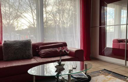 Cosy 3 Zimmer Whg incl großer Wohnküche, Smart TV, WLAN, Eutelsat & Astra Satelliten TV, viele Parkplätze vorhanden, Langzeitmiete - Foto 1