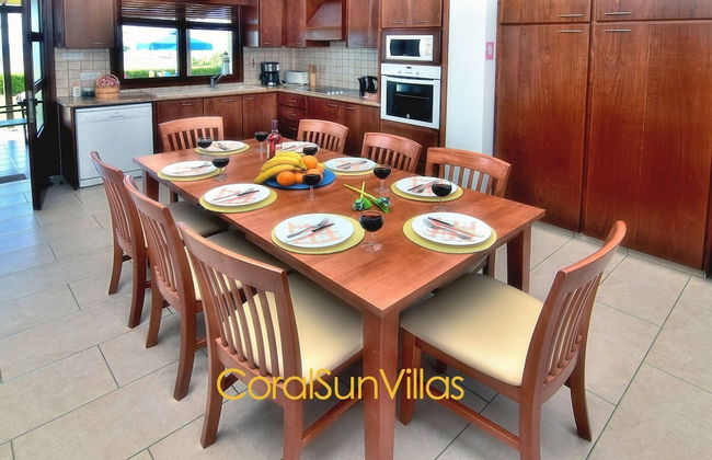 Nature - Direct To Sandy Beach, Impressive Villa, Quiet Area - Foto 37