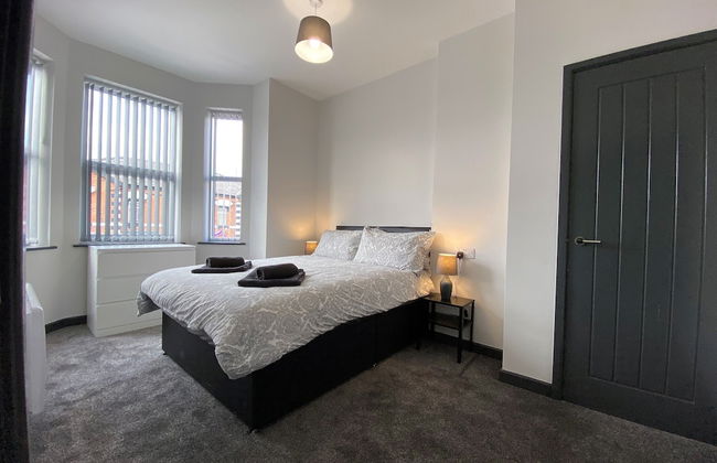 StayCrewe Apartments - Photo 10