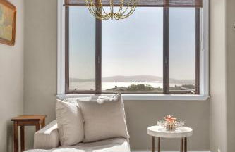 Expansive Ocean-View Retreat with Home Theatre & Spa - Foto 40