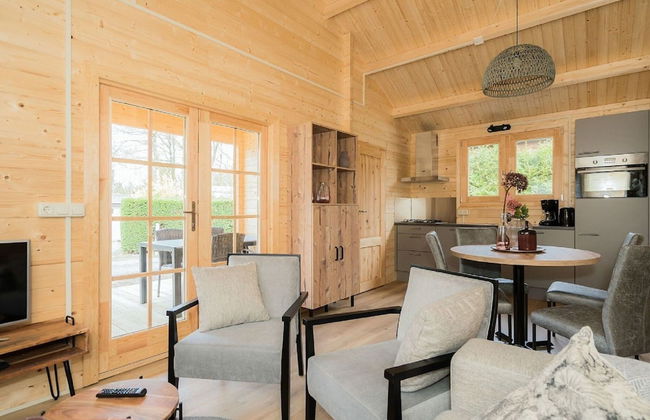 Holiday Home in Netherlands With Wooden Terrace - Foto 13