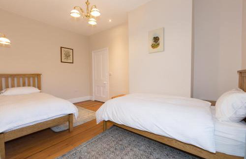 Queen Ann's Close - Photo 39