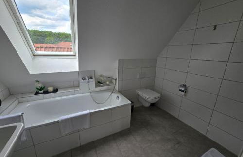 Moderne Wohnung am Marktplatz - Photo 9