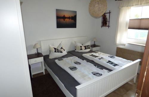 Ferienhaus-Natur-Erholung-Pur-Mecklenburgische-Seenplatte-zwischen-Mueritz-und-Ostsee - Foto 10