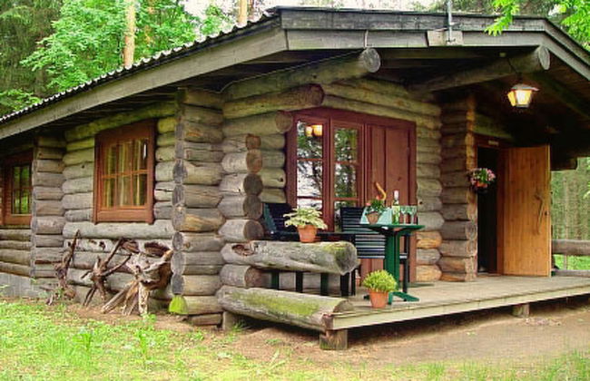 Metsäpirtti - Foto 1