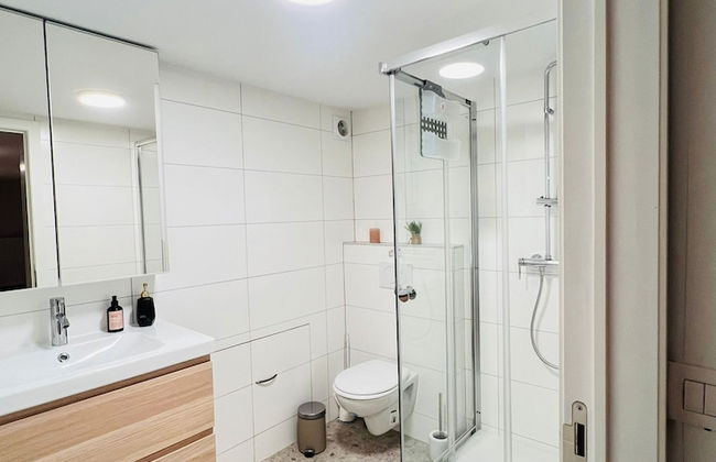 Cozy Basement Fashion District by Oneluxstay - Foto 9