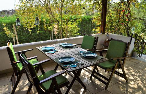 Sonia's House with Garden - Foto 14