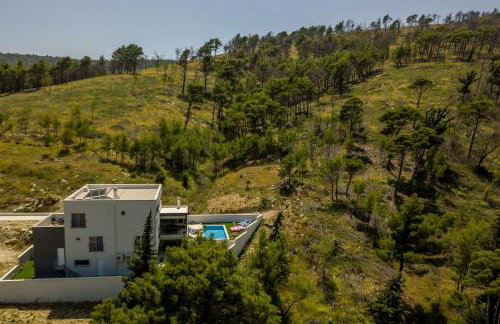 Luxe villa with pool, jacuzzi, and sauna - Foto 75