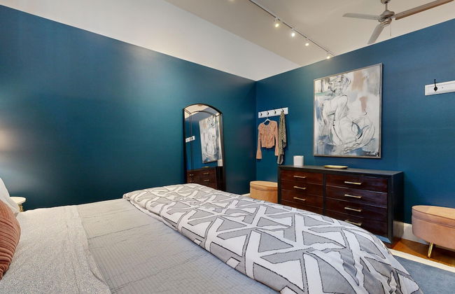 Wolf Den Loft Downtown AVL - Foto 35