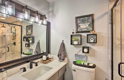 Home 4 Mi to Dtwn McKinney! Game Room and Fireplace - Foto 21