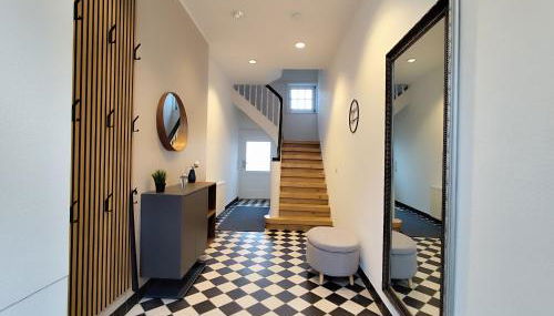 ApartZ - Celle Altstadt - bis 9 Personen Ideal für Familien und Gruppen, 3 SZ, 2 Bäder, Infrarotsauna, inklusive Parkplatz, Dachterrasse - Photo 3